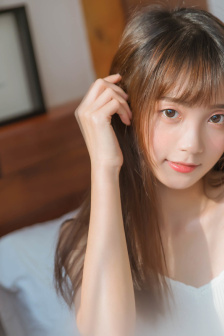 火车上荫蒂添的好舒服视频