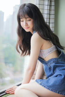 女教师hd中字版高清费看
